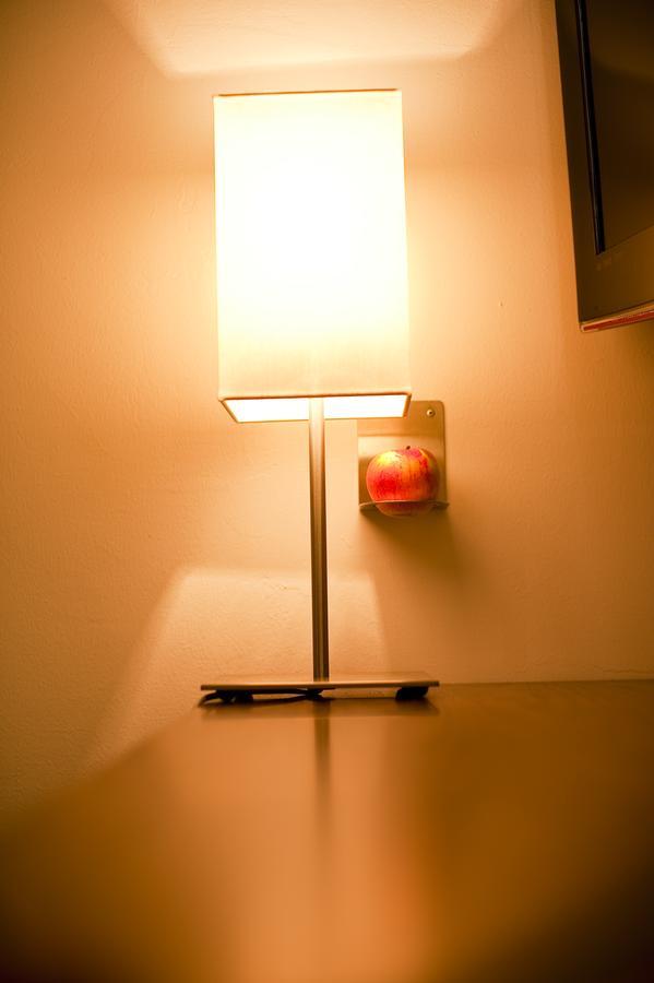 Zum Dorfschmied Hotel Klein Sankt Paul ภายนอก รูปภาพ